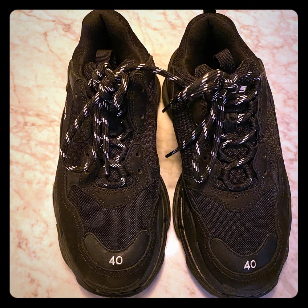 balenciaga triple s sneakers